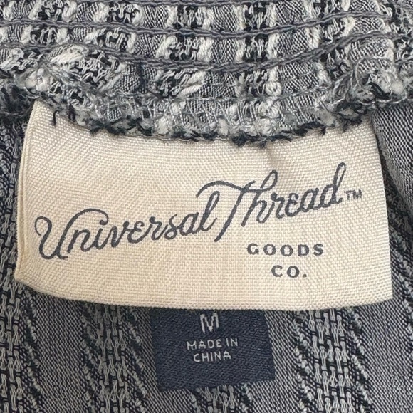 Universal Threads Striped Wide-Leg Cropped Jumpsuit with Tie Waist - Picture 5 of 6